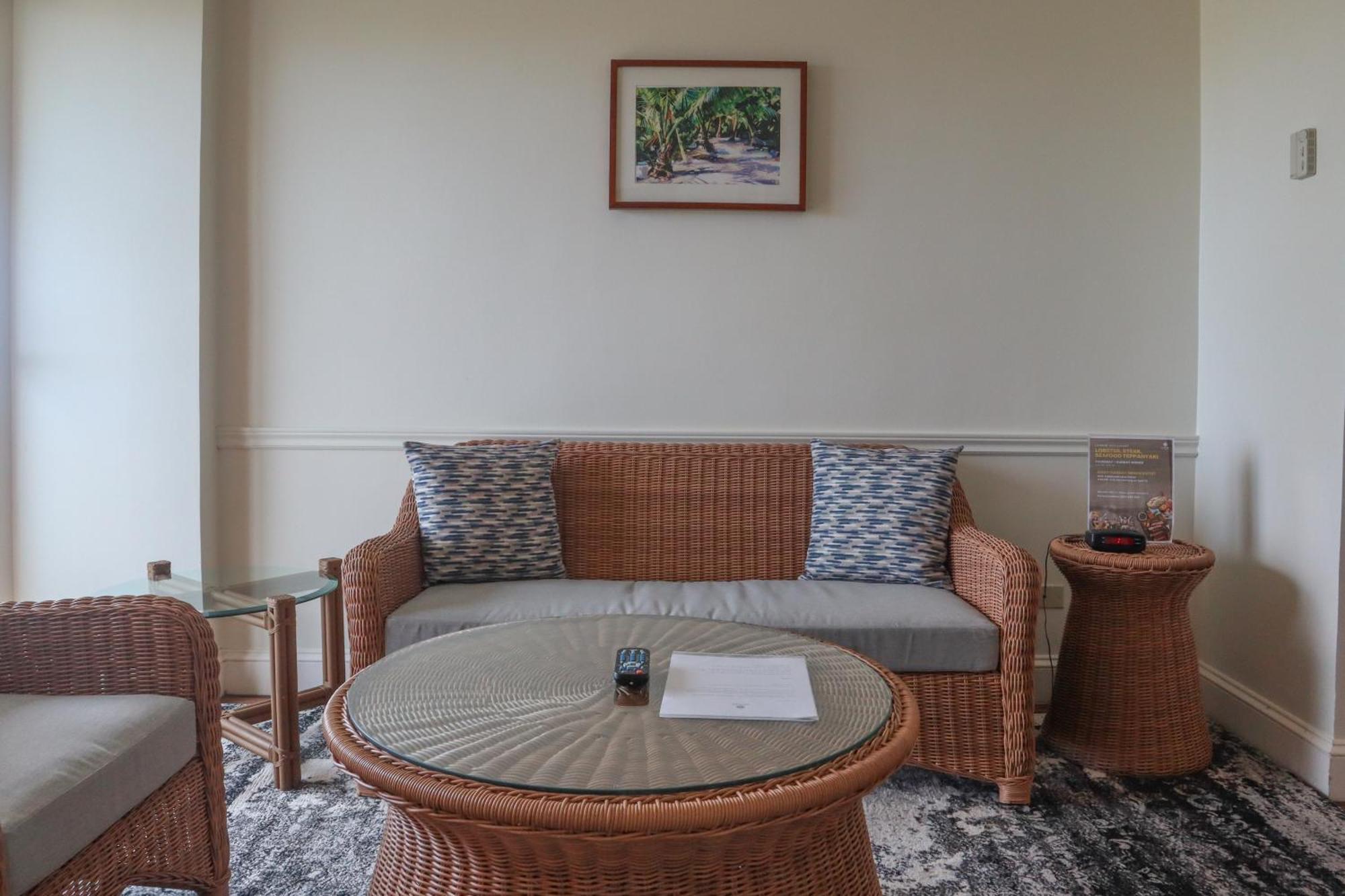 Lotte Hotel Guam Tumon Kültér fotó