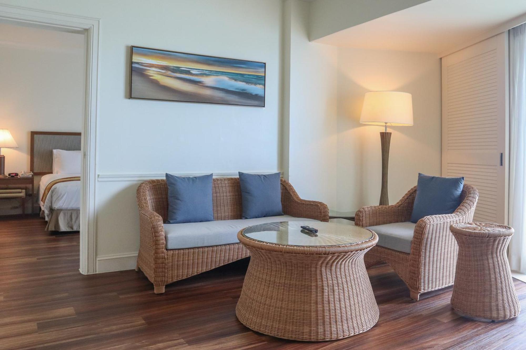 Lotte Hotel Guam Tumon Kültér fotó